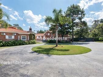 https://www.gallito.com.uy/mega-casa-en-san-rafael-inmuebles-25368476