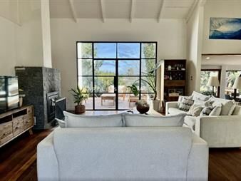 https://www.gallito.com.uy/casa-en-venta-de-4-dormitorios-en-el-tesoro-la-barra-inmuebles-25058478