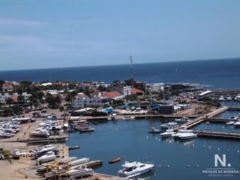 https://web5.gallito.com.uy/departamento-en-venta-en-el-monarca-con-vista-al-puerto-inmuebles-25037318