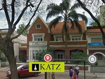 https://www.gallito.com.uy/gran-casa-en-parque-batlle-doble-gran-frente-800-m2-const-inmuebles-25145426