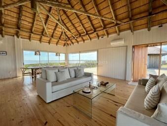https://www.gallito.com.uy/casa-en-venta-de-3-dormitorios-en-santa-mã³nica-josã©-igna-inmuebles-25246640