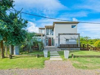 https://web5.gallito.com.uy/casa-en-venta-de-3-dormitorios-en-san-vicente-jose-ignacio-inmuebles-24268799