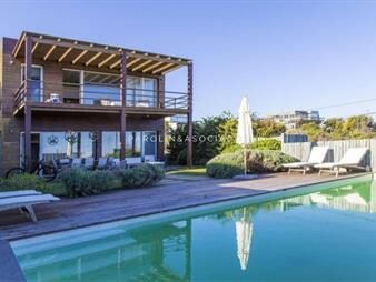 https://web5.gallito.com.uy/casa-de-3-dormitorios-en-venta-en-manantiales-punta-del-es-inmuebles-16905909