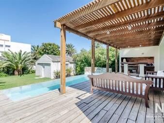 https://web5.gallito.com.uy/casa-de-4-dormitorios-en-punta-del-este-inmuebles-25042209