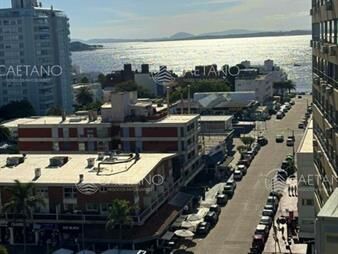 https://web5.gallito.com.uy/venta-apartamento-punta-del-este-gorlero-con-vista-al-mar-inmuebles-25570747
