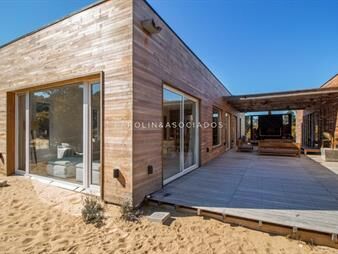 https://www.gallito.com.uy/hermosa-casa-en-venta-en-josã©-ignacio-punta-del-este-inmuebles-26096159