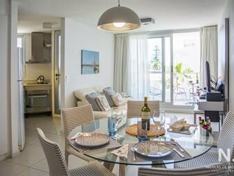 https://web5.gallito.com.uy/departamento-con-agradable-vista-a-los-atardeceres-de-punta-inmuebles-25035703
