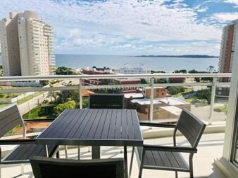 https://web5.gallito.com.uy/apartamento-alquiler-temporario-en-playa-mansa-2-dormitorio-inmuebles-24812258