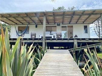https://www.gallito.com.uy/casa-manantiales-inmuebles-22660789