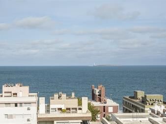 https://web5.gallito.com.uy/esplendido-departamento-en-venta-ubicado-en-el-edificio-fon-inmuebles-25040430