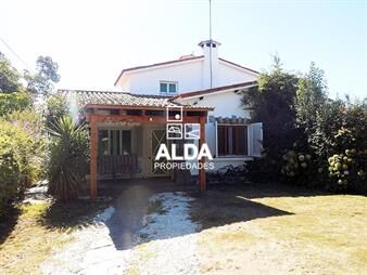 https://www.gallito.com.uy/casa-en-beaulieu-el-pino-loco-ref-ca101660-inmuebles-20252210