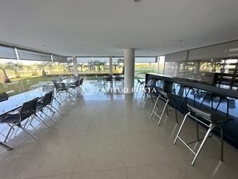 https://web5.gallito.com.uy/apartamento-en-brava-2-dormitorios-inmuebles-25082822