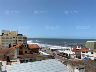 https://web5.gallito.com.uy/amplio-y-luminoso-apartamento-en-el-corazon-de-la-peninsu-inmuebles-18410444