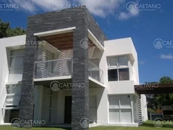 https://web5.gallito.com.uy/en-alquiler-casa-5-dormitorios-con-piscina-en-rincon-del-in-inmuebles-26171877