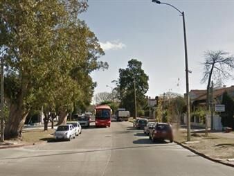 https://web5.gallito.com.uy/arocena-y-murillo-15-mts-de-frente-230-m2-construidos-79-inmuebles-26172604