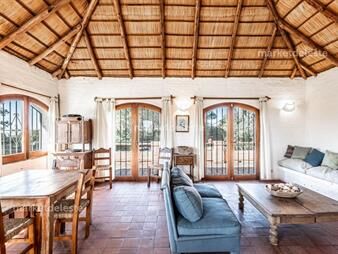 https://www.gallito.com.uy/casa-en-la-barra-inmuebles-26001188