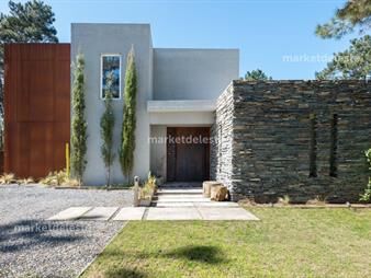 https://www.gallito.com.uy/casa-en-la-barra-moderna-minimalista-inmuebles-26046610