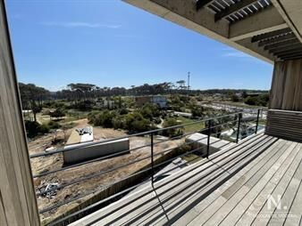 https://www.gallito.com.uy/apartamento-de-2-dormitorios-en-manantiales-con-parriller-inmuebles-26194082