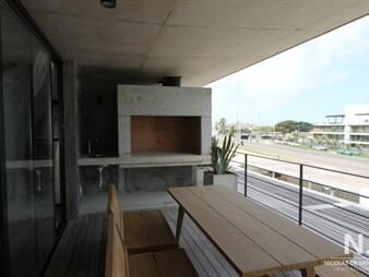 https://web5.gallito.com.uy/apartamento-en-venta-en-manantiales-de-3-dormitorios-con-vi-inmuebles-26194102