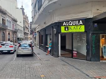 https://www.gallito.com.uy/gran-esquina-sarandi-y-bartolome-mitre-72-m2-frente-de-inmuebles-26204433
