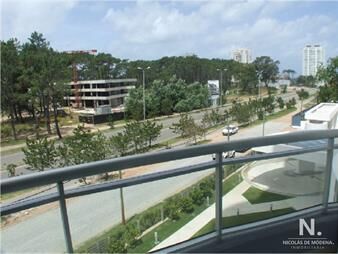 https://web5.gallito.com.uy/complejo-con-todos-los-servicios-departamento-de-2-dormito-inmuebles-25756114