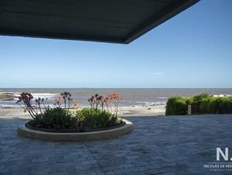 https://web5.gallito.com.uy/hermoso-departamento-con-agradable-vista-inmuebles-25035713