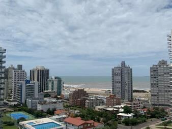 https://web5.gallito.com.uy/apartamento-de-1-dormitorio-en-edificio-artower-punta-del-inmuebles-25035832