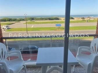 https://www.gallito.com.uy/apartamento-de-2-dormitorios-y-medio-en-venta-en-edificio-m-inmuebles-25154943