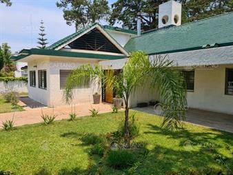 https://web5.gallito.com.uy/venta-casa-6-dormitorios-punta-del-este-inmuebles-25486762