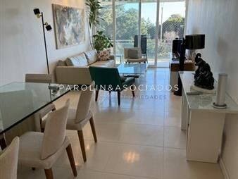 https://www.gallito.com.uy/apartamento-reciclado-de-2-dormitorios-en-marbello-mon-pun-inmuebles-20918298