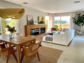 https://www.gallito.com.uy/casa-de-4-dormitorios-en-venta-en-el-quijote-punta-del-est-inmuebles-24642616