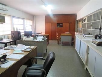 https://web5.gallito.com.uy/edificio-comercial-en-venta-oficinas-y-galpones-aguada-inmuebles-26246037