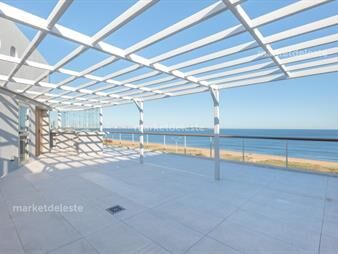 https://web5.gallito.com.uy/pent-house-en-playa-mansa-inmuebles-25679555
