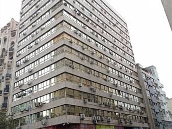 https://www.gallito.com.uy/oficina-plaza-independencia-600-m2-gge-x1-vista-a-tre-inmuebles-26251092