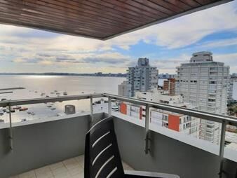 https://www.gallito.com.uy/apartamento-punta-del-este-la-mejor-vista-piso-18-inmuebles-20033132