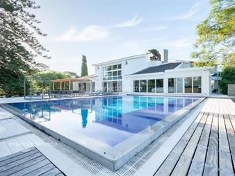 https://web5.gallito.com.uy/golf-mansion-inmuebles-26256801