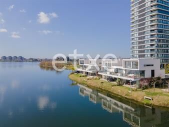 https://web5.gallito.com.uy/casa-triplex-4-dormitorios-en-carrasco-boating-inmuebles-25848163