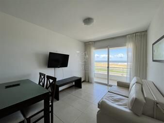 https://www.gallito.com.uy/apartamento-en-venta-frente-al-mar-col-7732-inmuebles-25151429