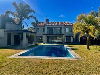 https://www.gallito.com.uy/dos-plantas-para-entrar-lomas-de-la-tahona-uss-40000-inmuebles-25844709