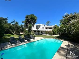 https://web5.gallito.com.uy/casa-en-alquiler-en-playa-mansa-punta-del-este-maldonad-inmuebles-25018666