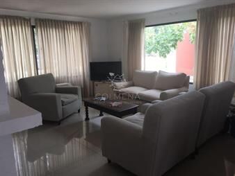 https://www.gallito.com.uy/moderna-casa-en-la-barra-inmuebles-22909275