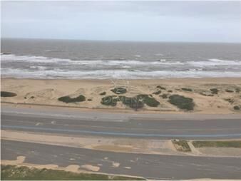 https://web5.gallito.com.uy/excelente-ubicacion-vista-directa-al-mar-inmuebles-22909143