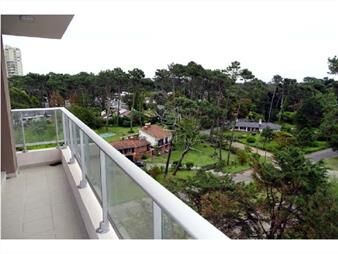 https://web5.gallito.com.uy/encantador-departamento-sobre-roosevelt-ideal-para-vivir-to-inmuebles-22909148