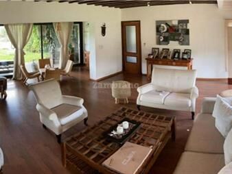 https://www.gallito.com.uy/casa-en-alquiler-barrio-altos-de-la-tahona-inmuebles-23604815