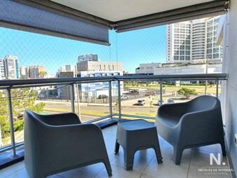 https://www.gallito.com.uy/departamento-en-venta-de-tres-dormitorios-dos-baños-playa-inmuebles-25037135