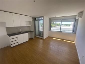 https://web5.gallito.com.uy/apartamento-en-excelente-punto-con-todos-los-servicios-y-se-inmuebles-26292058