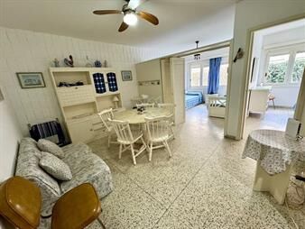 https://web5.gallito.com.uy/excelente-apartamento-ubicado-en-plena-peninsula-de-punta-inmuebles-26250921