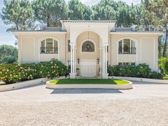 https://web5.gallito.com.uy/mega-casa-en-club-del-lago-inmuebles-25366918
