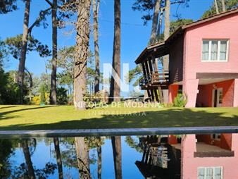 https://www.gallito.com.uy/casa-en-punta-del-este-inmuebles-25975466