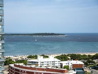 https://web5.gallito.com.uy/en-venta-apartamento-de-2-dormitorios-en-mansa-punta-del-es-inmuebles-26307163